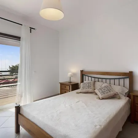 Апартаменти Cantinho Da Sara