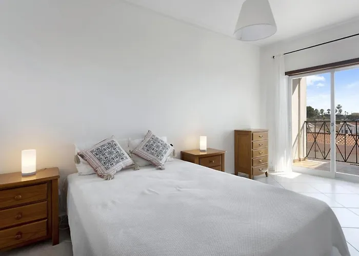 Cantinho Da Sara * פורטימאו